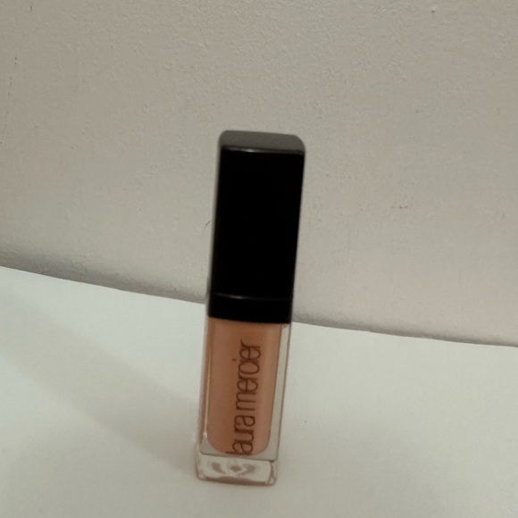 Laura Mercier Lip Glacé (Lip Gloss) Shade: Bare Pink - Picture 3 of 5